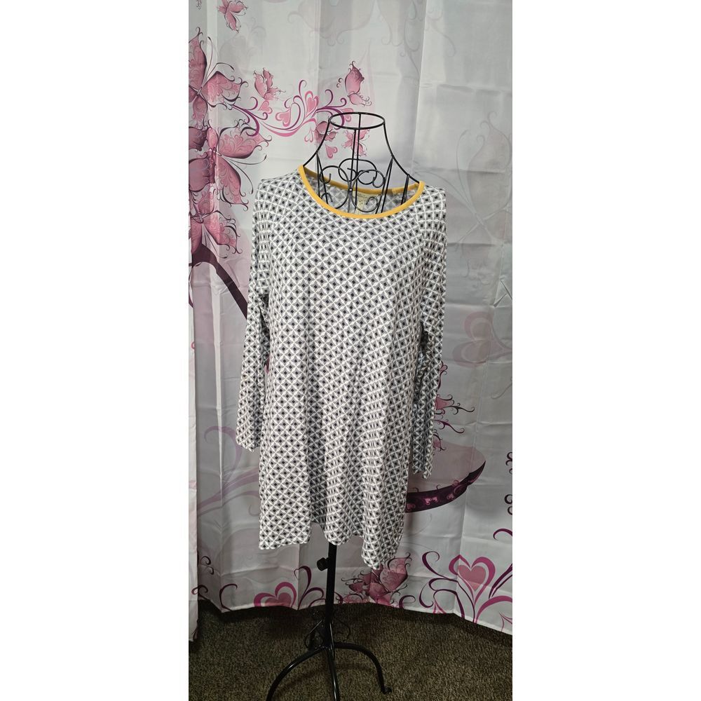 Matilda Jane Believe Starstruck‎ Tunic Top Gray Yellow Women Size Large
